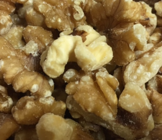 くるみを食べることで得られる効果。健康と美容のためにもオススメしたい食品です。